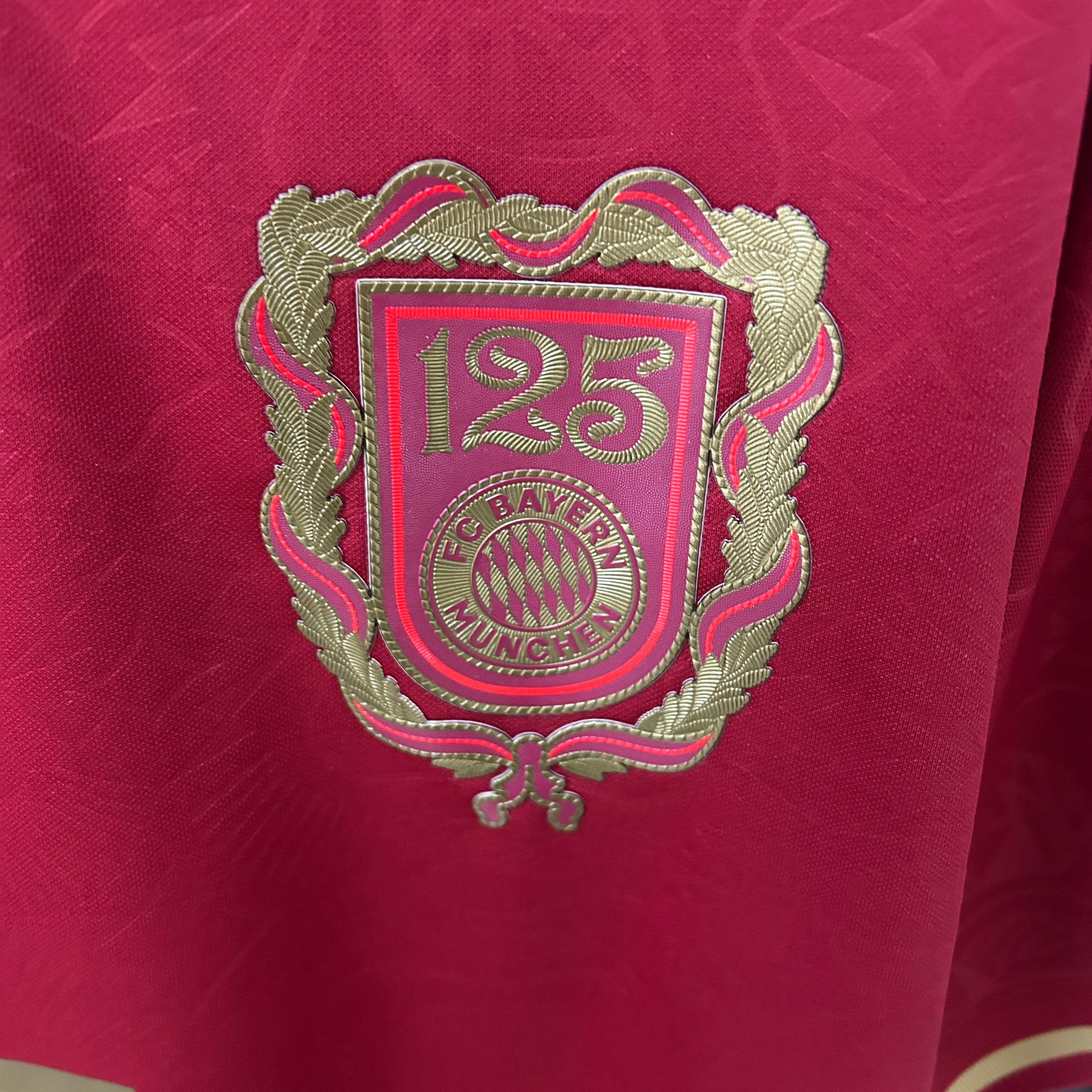 Camiseta Bayern de Múnich 125 Años 25/26