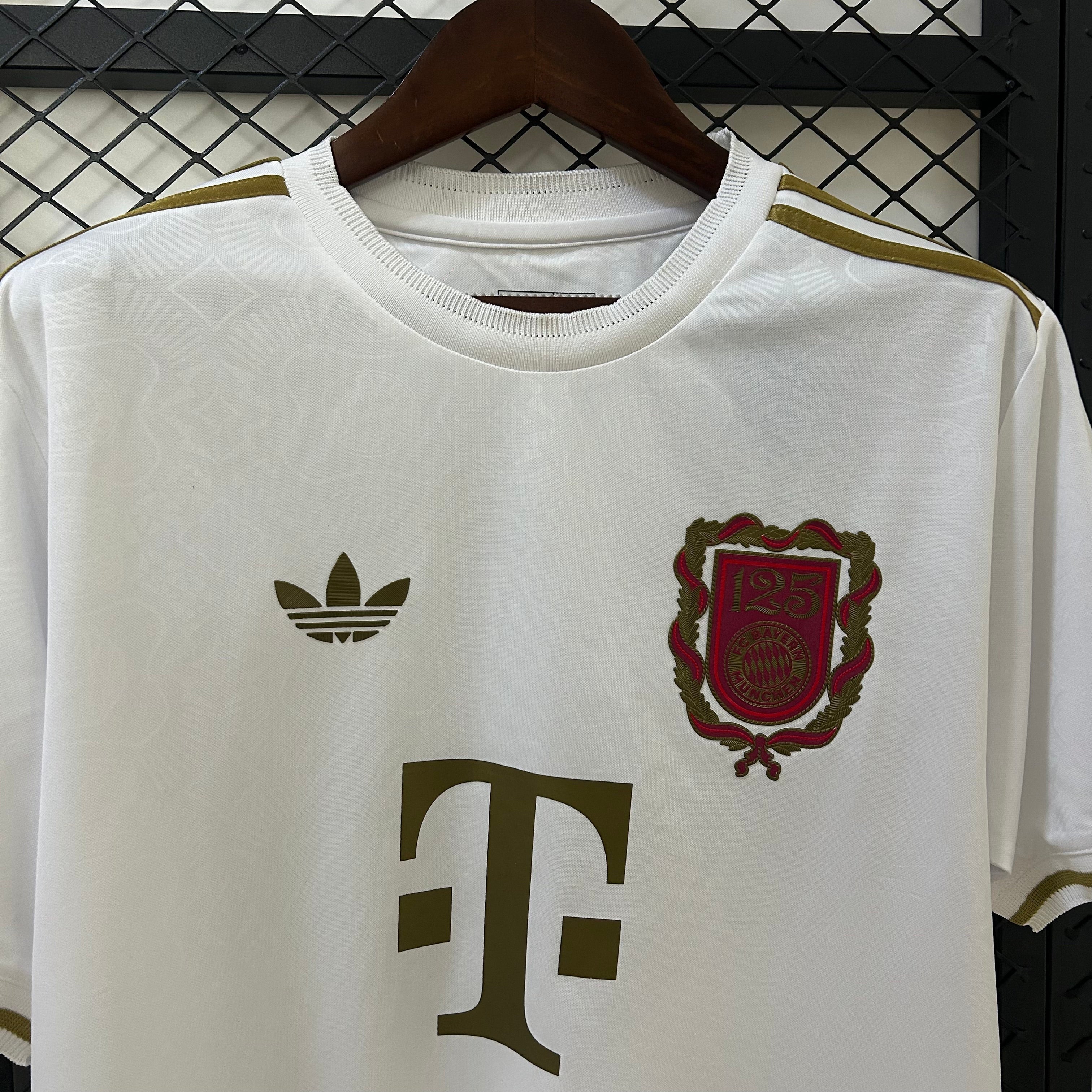 Camiseta Bayern de Múnich 125 Años 25/26