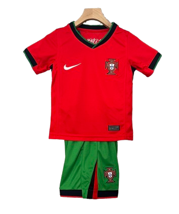 Camiseta y Pantalones para niños Portugal 24/25