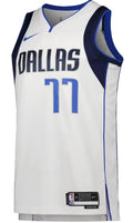 NBA Dallas Mavericks - Luka Dončić