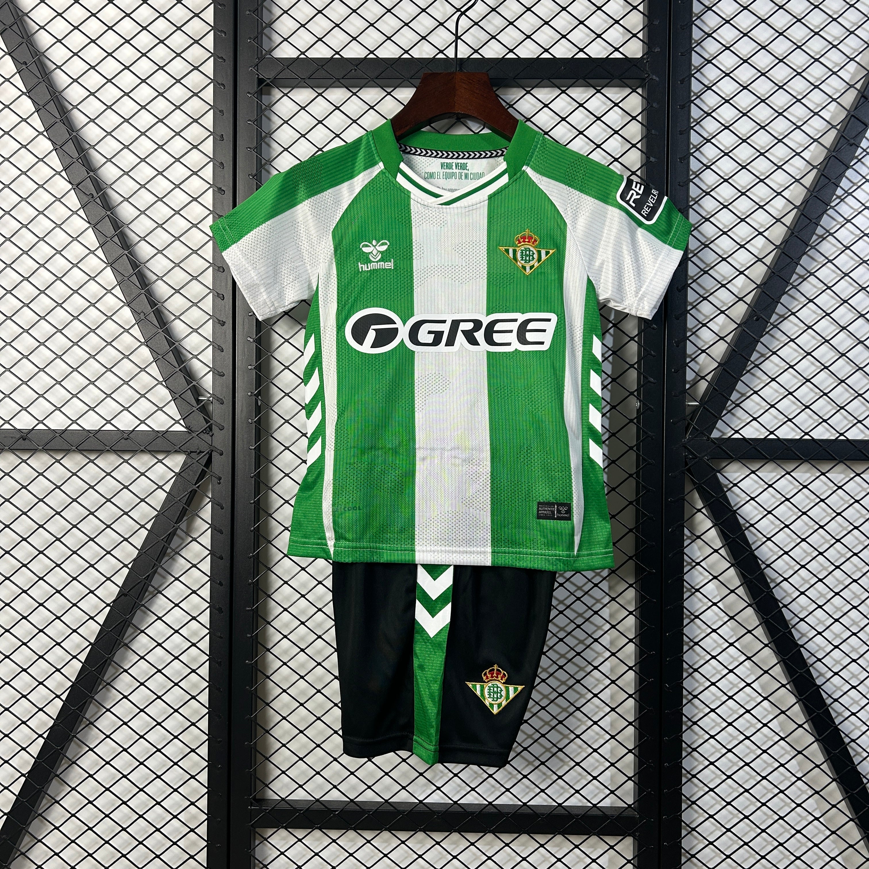 Camiseta y Pantalones para niños Real Betis Home 25/26