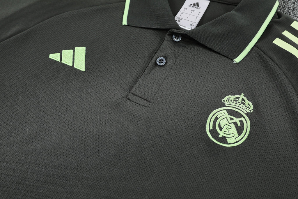 Camiseta y Pantalón Real Madrid 25/26