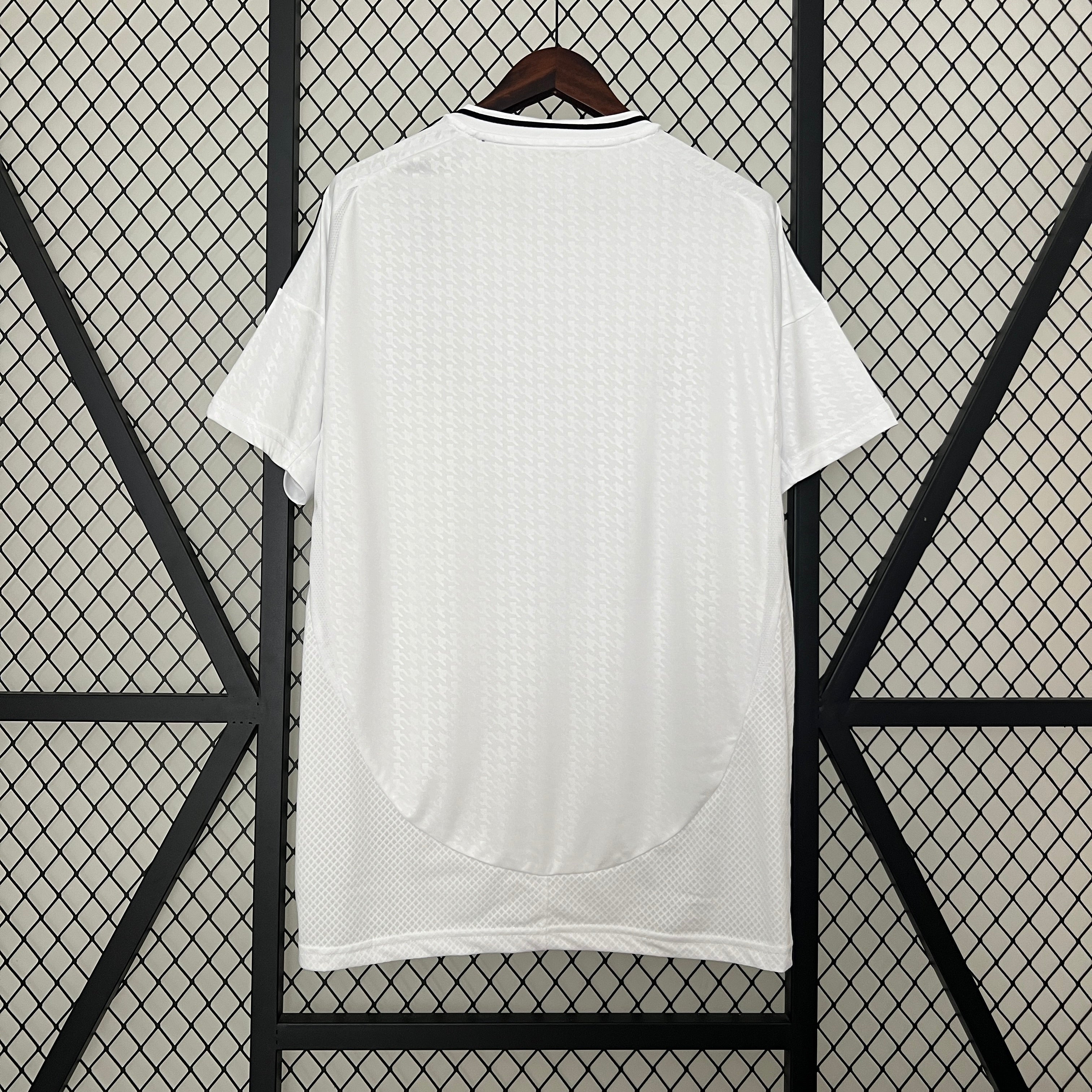 Camiseta Real Madrid Home 24/25 - Con Patch UCL 15