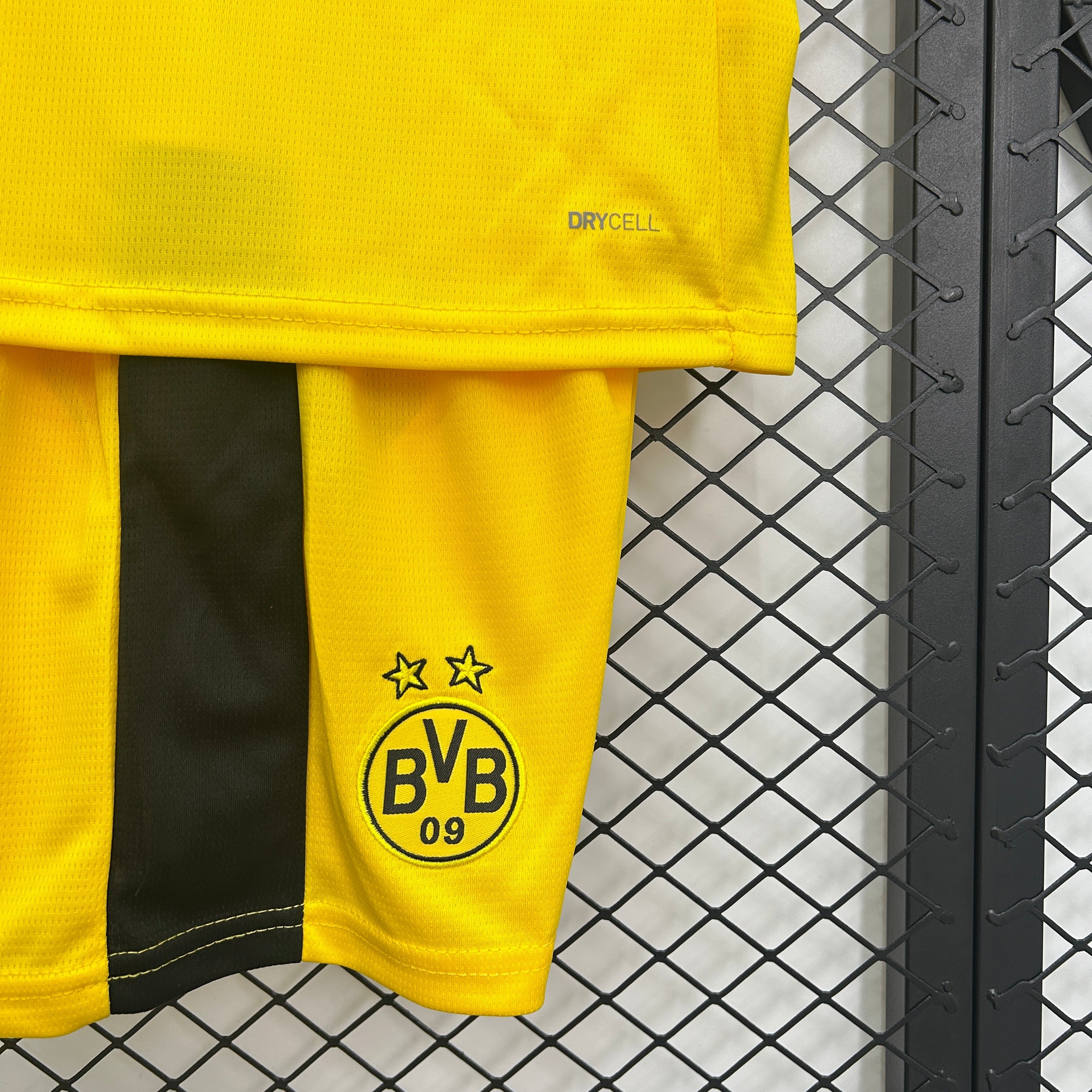 Camiseta y Pantalones para niños Borussia Dortmund 25/26