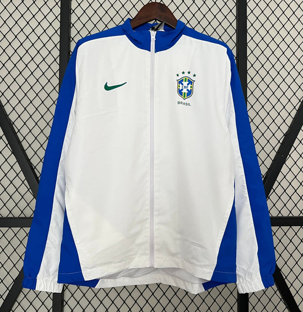 Abrigo Impermeable Brasil 2024