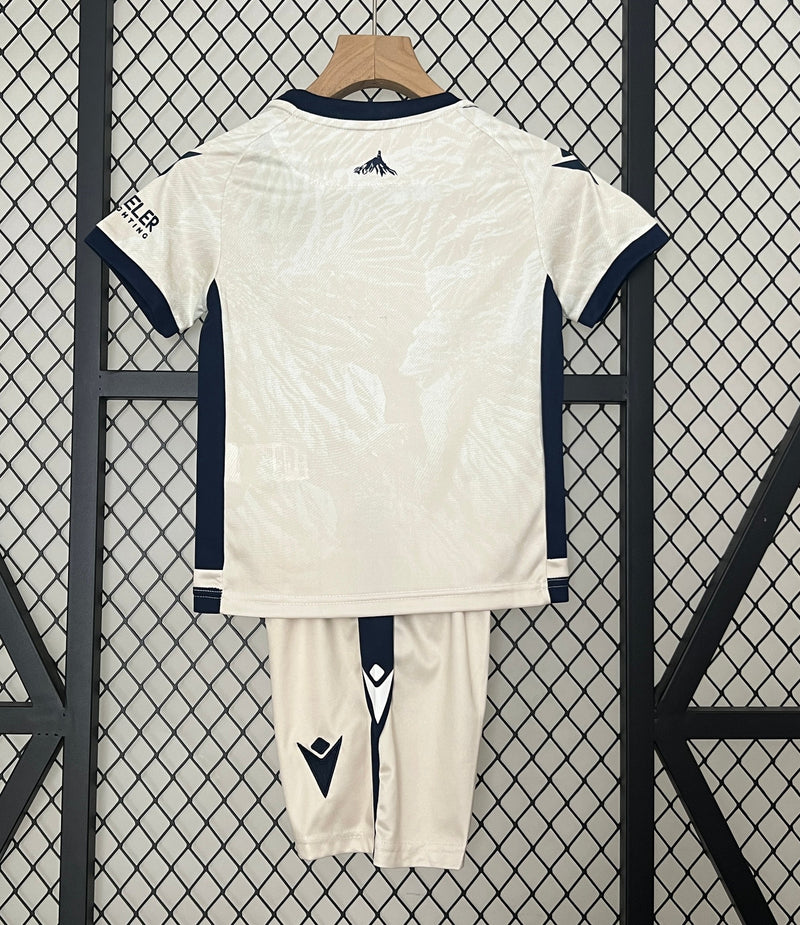 Camiseta y Pantalones para niños CA Osasuna Away 24/25