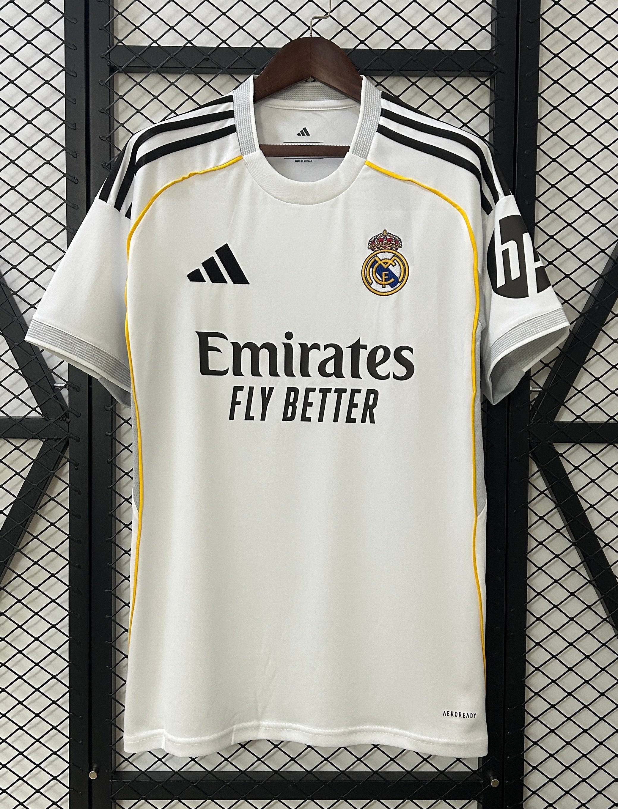 Camiseta Real Madrid Home 2025/26