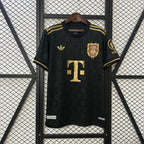 Camiseta Bayern de Múnich 125 Años 25/26