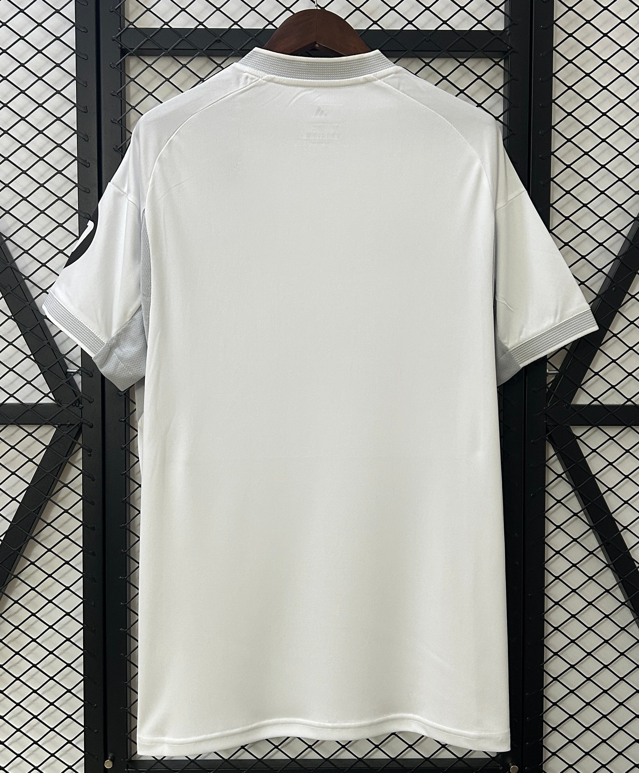 Camiseta Real Madrid Home 2025/26