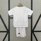 Camiseta y Pantalones para niños Real Madrid Home 2024/25