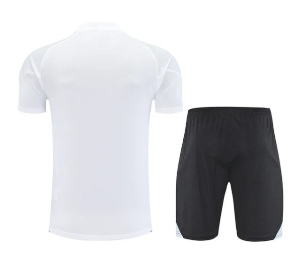 Camiseta y Pantalón corto de entrenamiento Real Madrid 2025/26