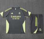 Camiseta y Pantalón corto de entrenamiento Real Madrid 25/26
