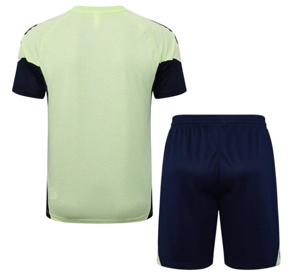 Camiseta y Pantalón corto de entrenamiento Real Madrid 25/26