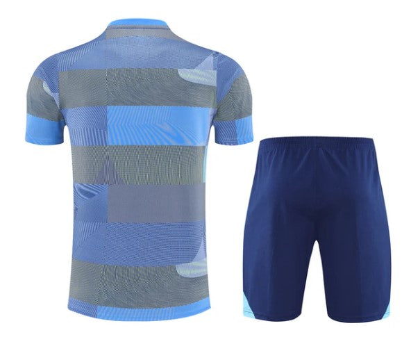 Camiseta y Pantalón corto de entrenamiento Real Madrid 25/26