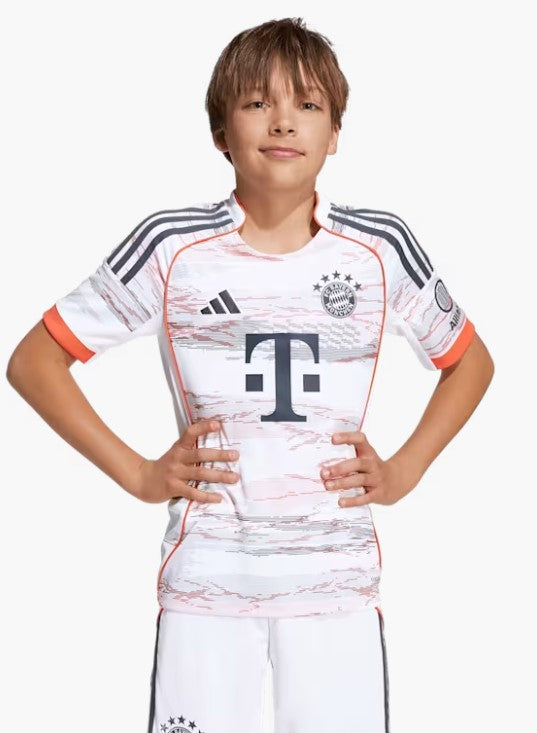 Camiseta y Pantalones para niños Bayern de Múnich Away 25/26