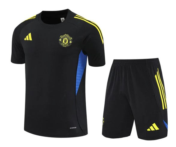 Camiseta y Pantalón corto de entrenamiento para niños Manchester United 2025/26