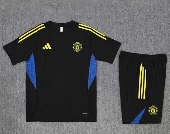 Camiseta y Pantalón corto de entrenamiento para niños Manchester United 2025/26