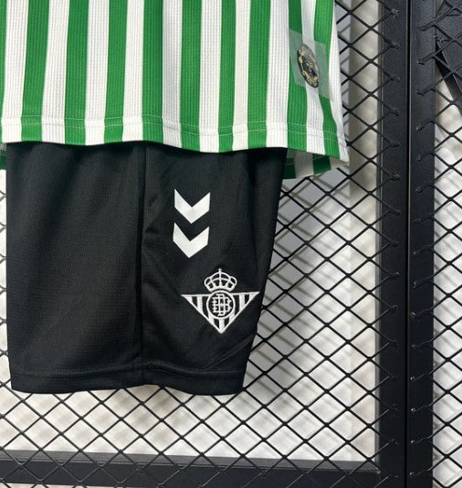 Camiseta y Pantalones para niños Real Betis Final UEFA Conference League 25/26