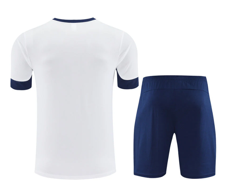 Camiseta y Pantalón corto de entrenamiento Portugal 24/25