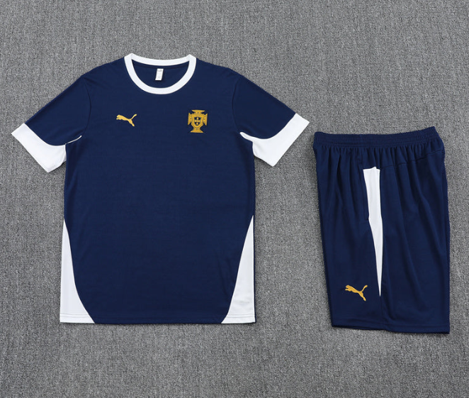 Camiseta y Pantalón corto de entrenamiento Portugal 24/25