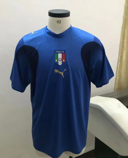Camiseta Italia Home Retro 2006