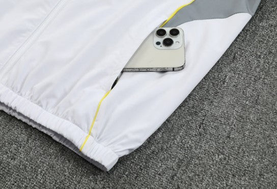 Chándal Impermeable Real Madrid 25/26