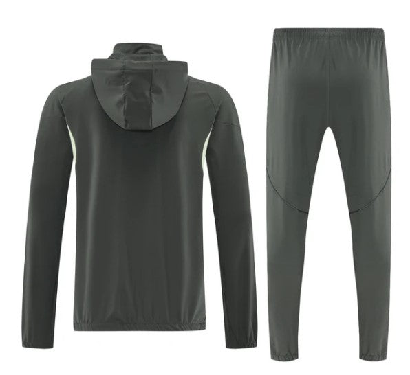 Chándal Impermeable Real Madrid 25/26