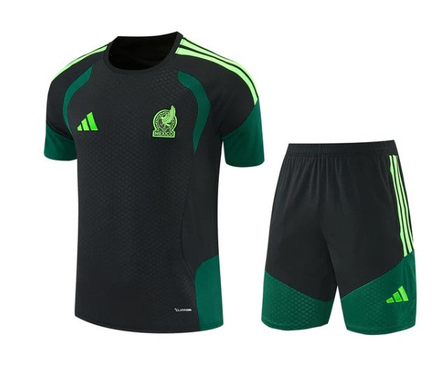 Camiseta y Pantalón corto de entrenamiento México 2026/27