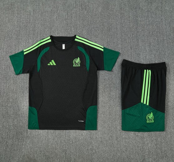 Camiseta y Pantalón corto de entrenamiento para niños México 2026/27