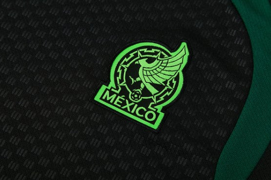 Camiseta y Pantalón corto de entrenamiento México 2026/27