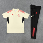 Conjunto Polo Liverpool 2025/26