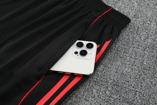 Camiseta y Pantalón corto de entrenamiento para niños Liverpool 2025/26