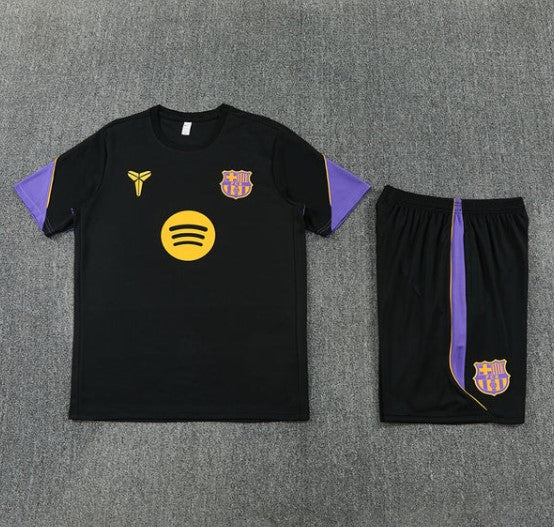 Camiseta y Pantalón corto de entrenamiento FC Barcelona 26/27