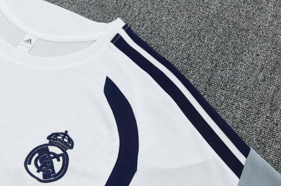Camiseta y Pantalón corto de entrenamiento para niños Real Madrid 2026/27