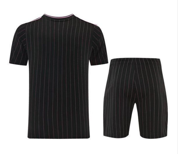 Camiseta y Pantalón corto de entrenamiento para niños Juventus 26/27
