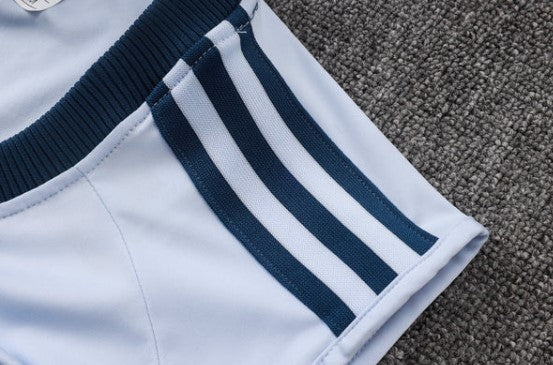 Camiseta y Pantalón corto de entrenamiento Italia 26/27
