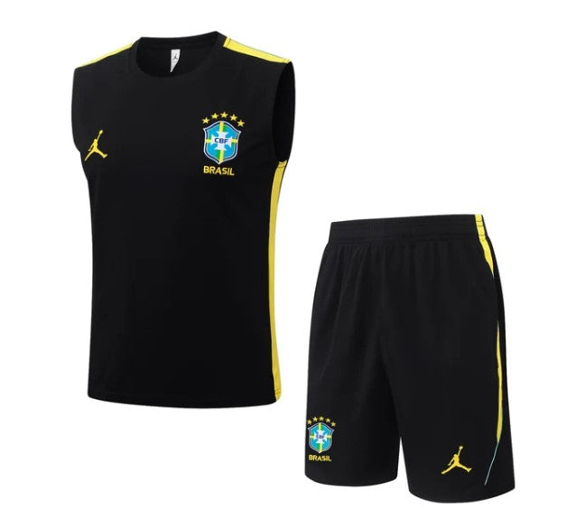 Camiseta y Pantalón corto de entrenamiento Brasil 26/27