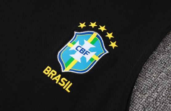 Camiseta y Pantalón corto de entrenamiento Brasil 26/27