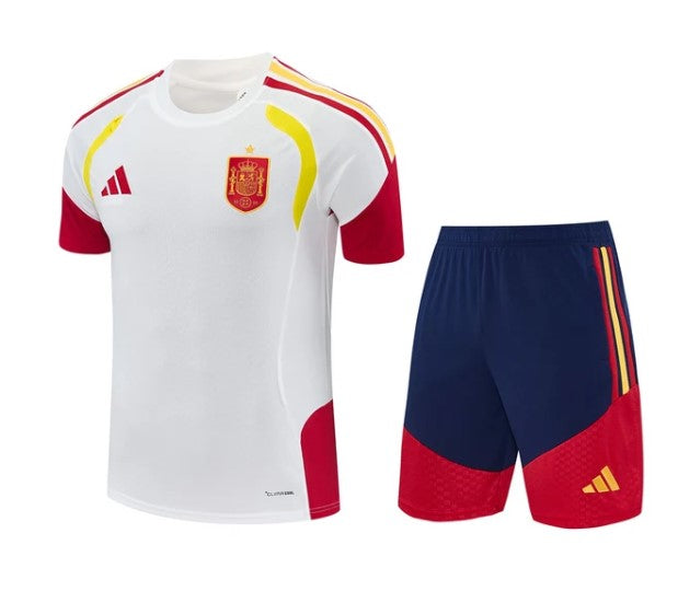 Camiseta y Pantalón corto de entrenamiento España 26/27