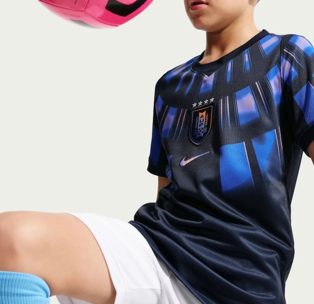 Camiseta y Pantalones para niños Uruguay Away 26/27