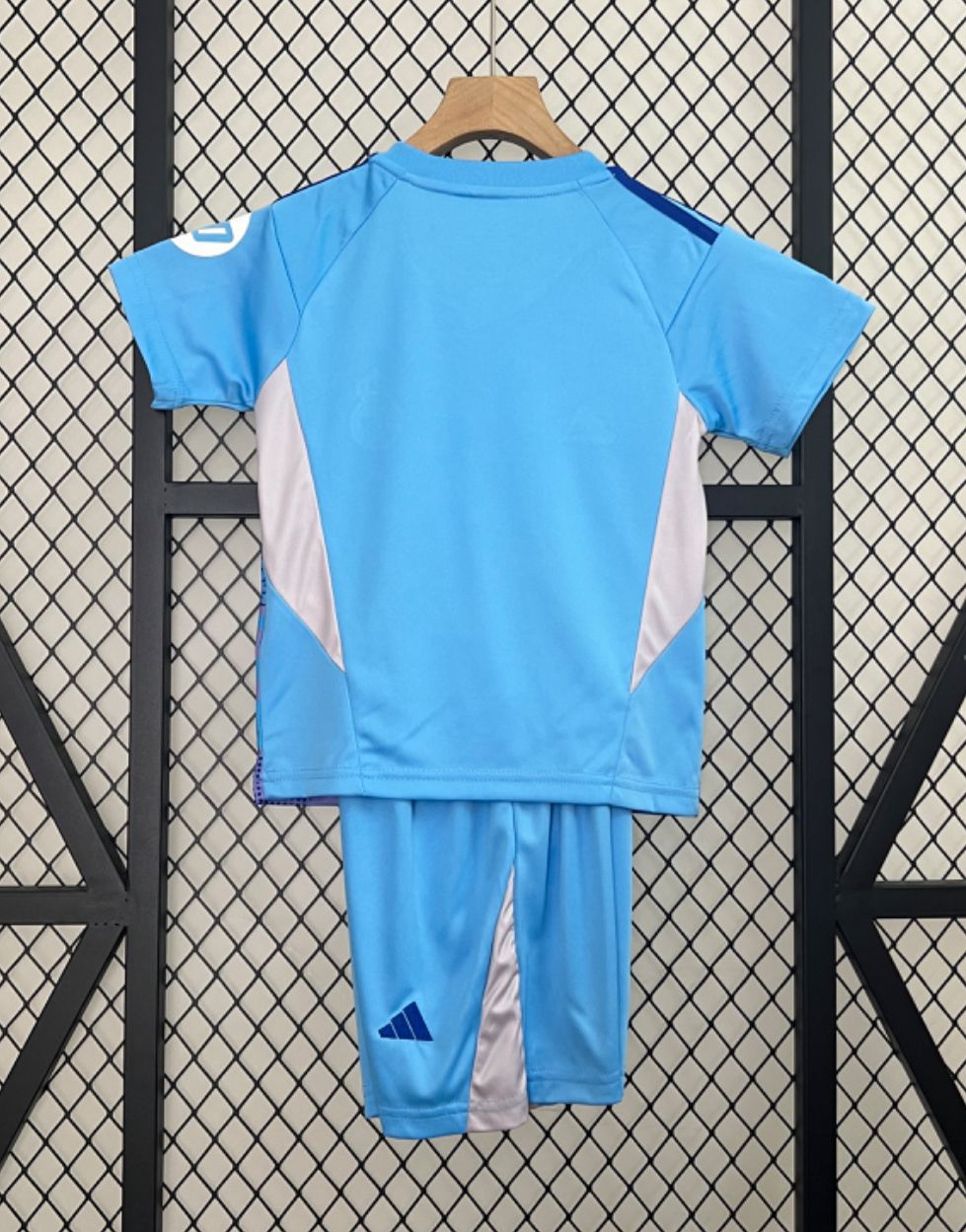 Camiseta y Pantalones para niños Real Madrid Portero 24/25