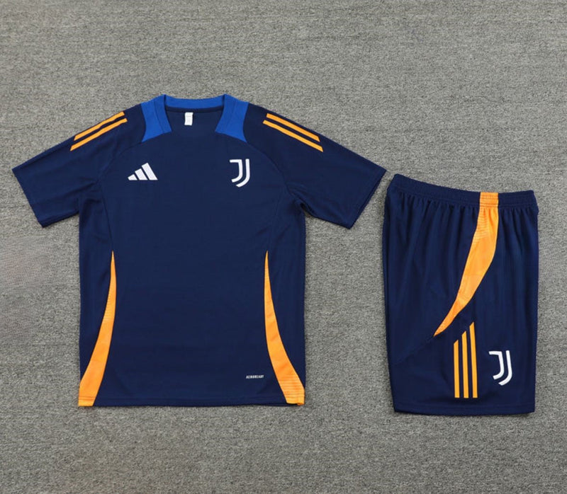 Camiseta y Pantalón corto de entrenamiento Juventus 24/25