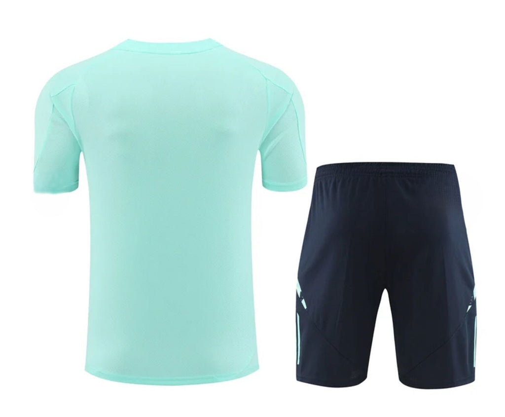 Camiseta y Pantalón corto de entrenamiento Real Madrid 24/25