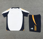 Camiseta y Pantalón corto de entrenamiento Real Madrid 2024/25