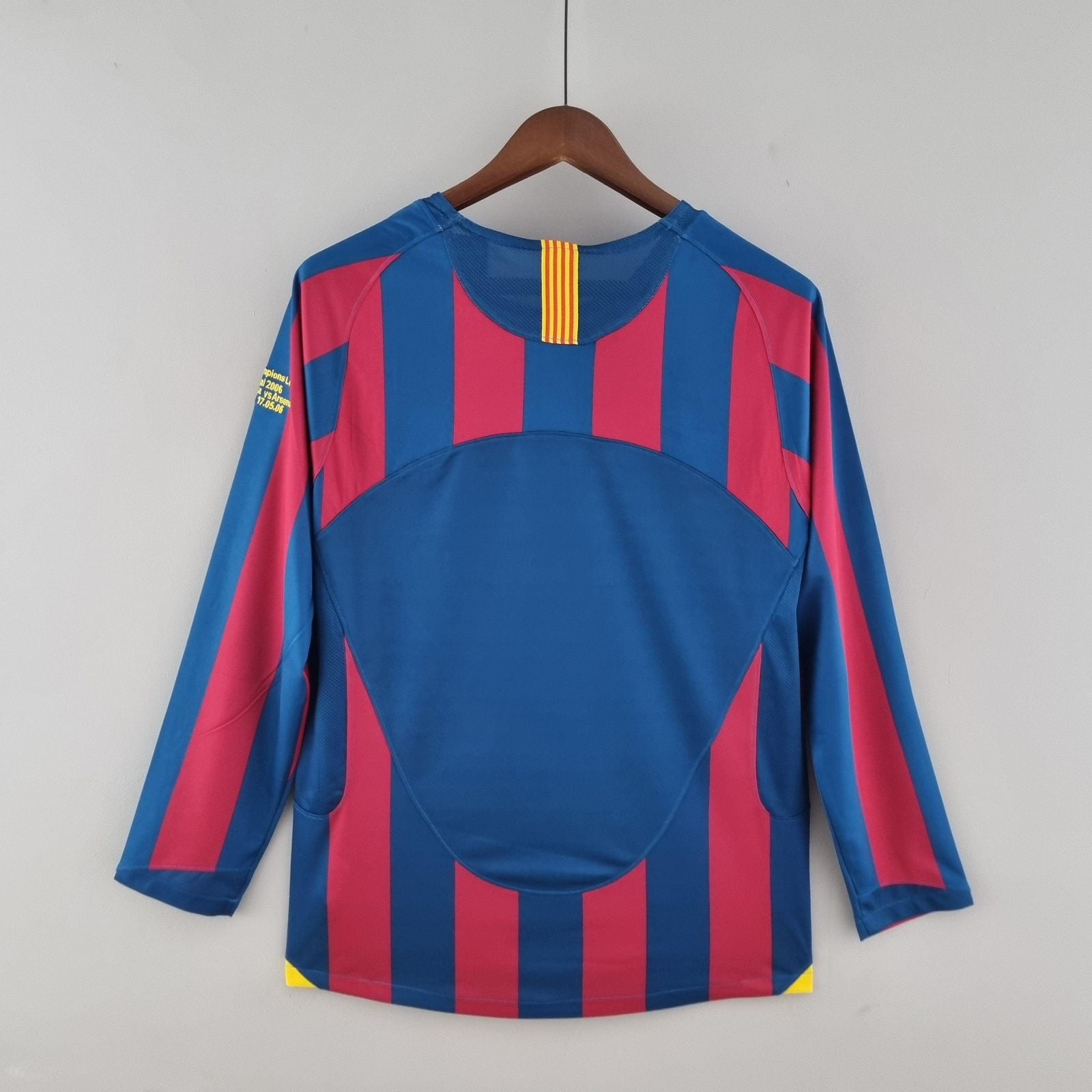 Camiseta FC Barcelona Manga Larga - Retro 2005/2006