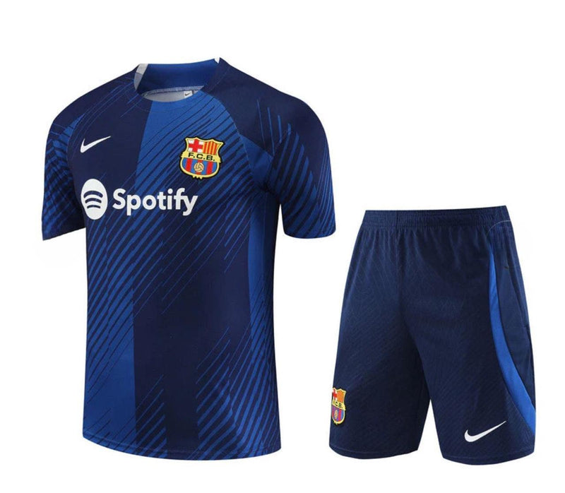 Camiseta y Pantalón corto de entrenamiento FC Barcelona 23/24