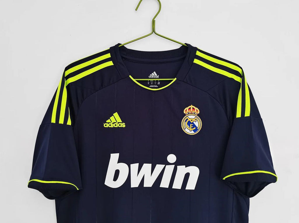 Camiseta Retro Real Madrid 12/13