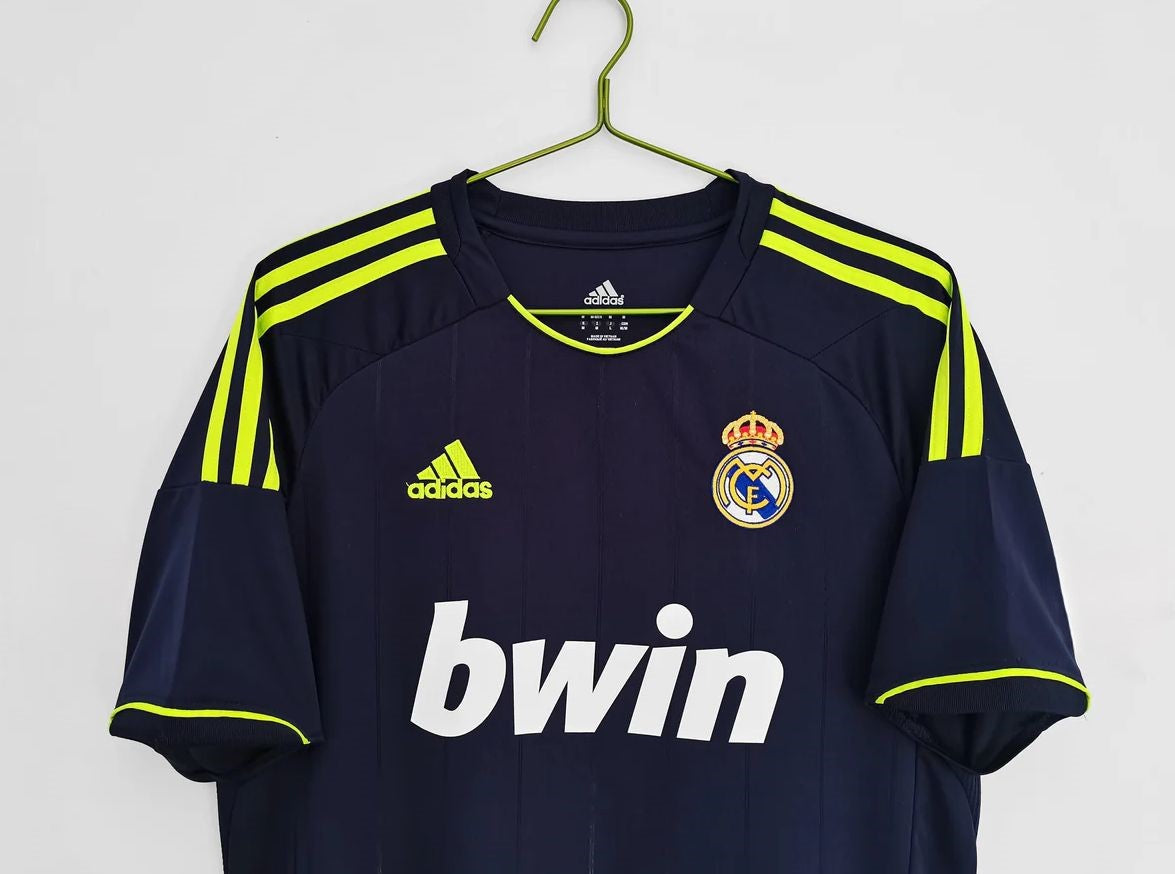 Camiseta Retro Real Madrid 12/13