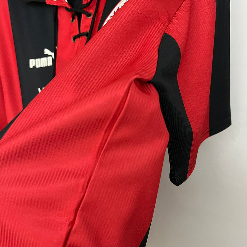 Camiseta Retro Eintracht Frankfurt 98/00 - 100 Años