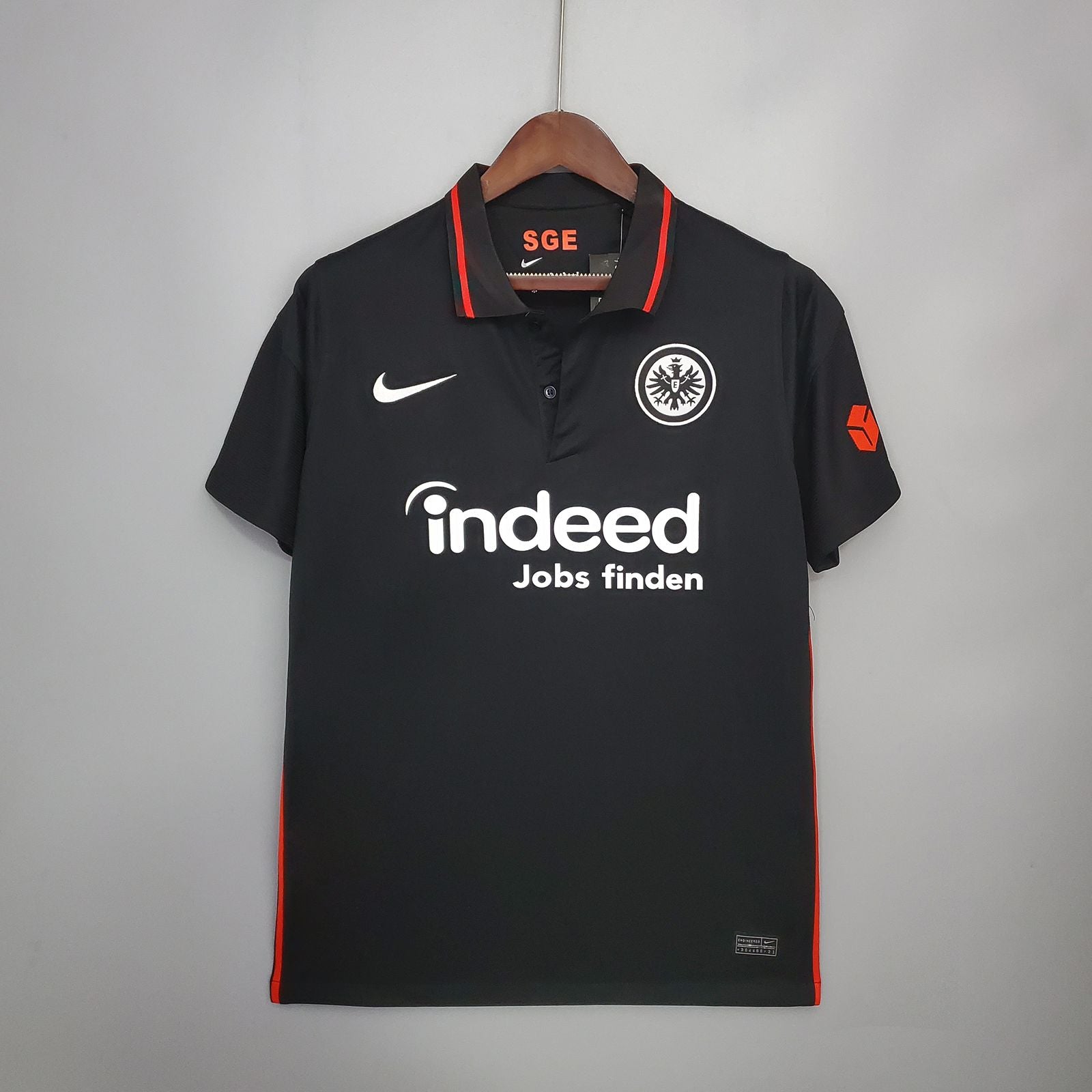 Camiseta Retro Eintracht Frankfurt 20/21